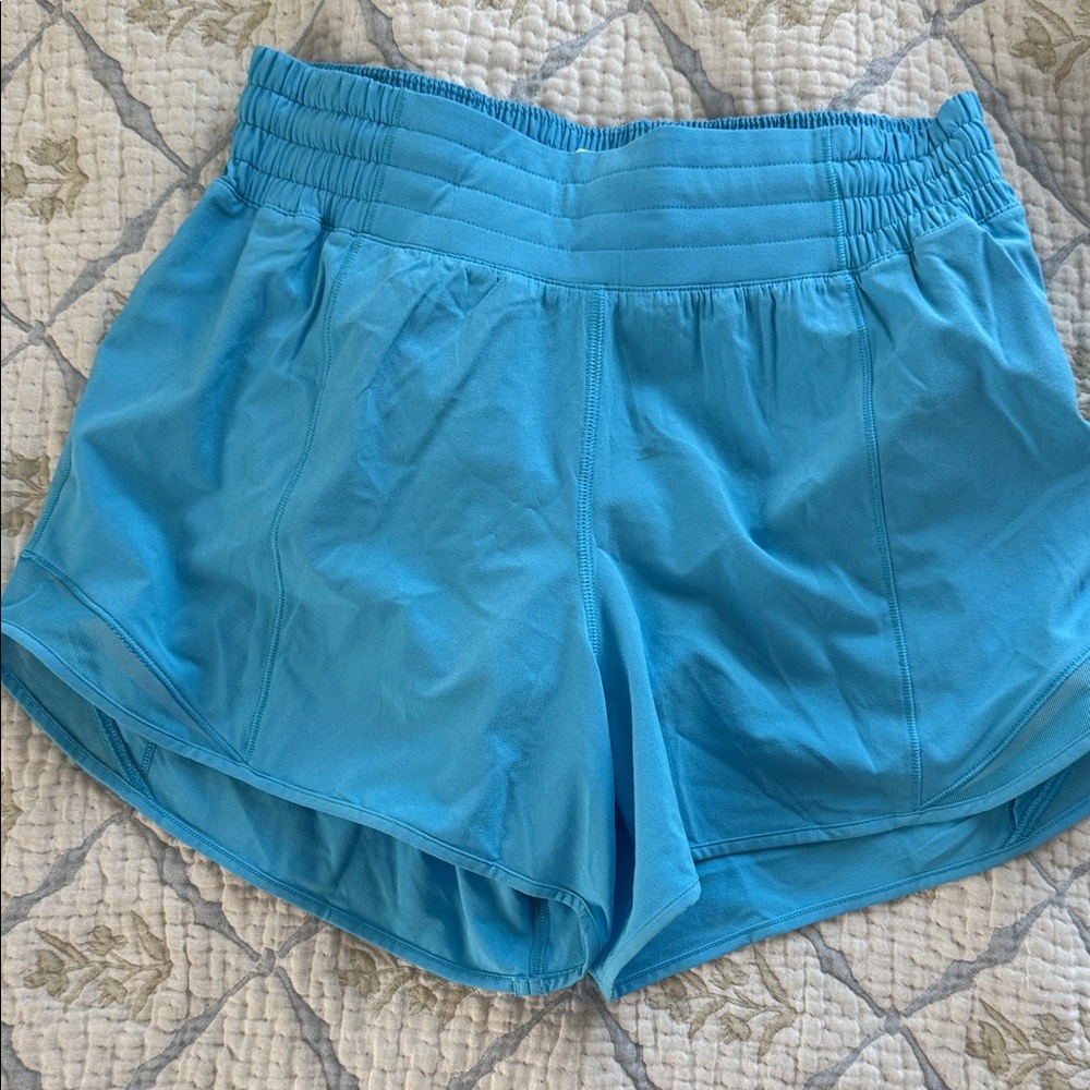 lululemon Hotty Hot 4” Shorts